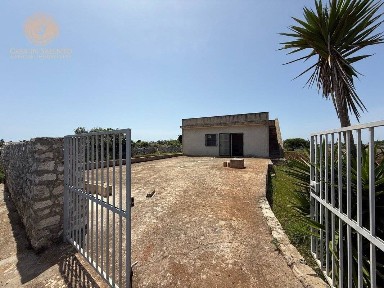 Gagliano del Capo, Strada Vicinale Specche