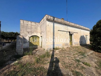 Cutrofiano, Via Collepasso S.N.C.