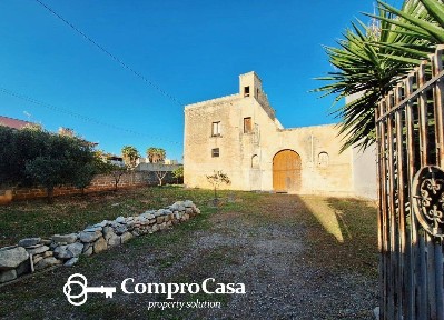 Masseria via Francesco Lo Re, Centro, Surbo