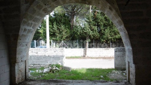 Monteroni di Lecce, Strada Comunale Zummari No Number