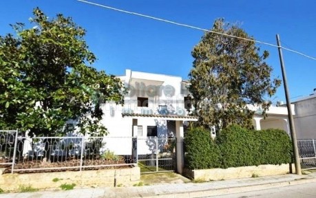 Casale via Galli, Centro, Specchia