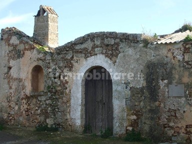 Casale, da ristrutturare, 6300 m², Patù
