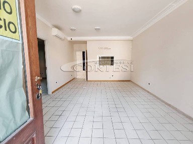 Negozio - Locale commerciale in Affitto