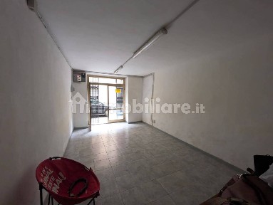 Locale commerciale in Affitto