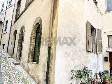 Locale commerciale in Affitto