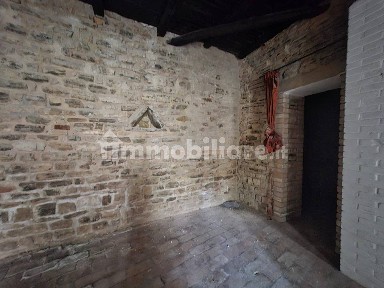 Locale commerciale in Affitto