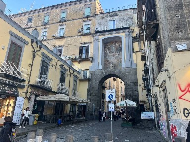 Locale commerciale in Vendita