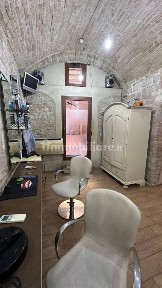 Locale commerciale in Affitto