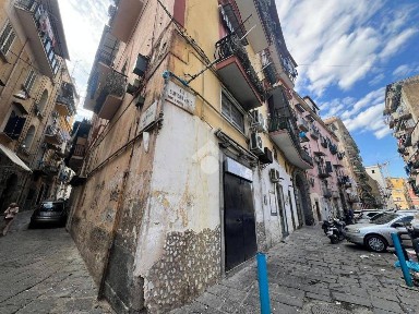 Napoli, Tribunali, Via Sant' Antonio Abate, 261