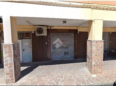 San Giorgio a Cremano, Via Ugo Foscolo, 14