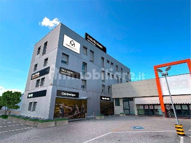Locale commerciale in Affitto