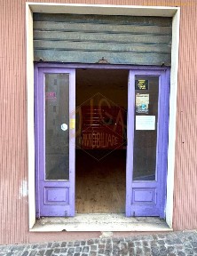 Locale commerciale in Vendita