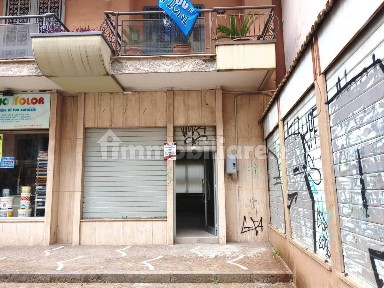 Casoria, Via Cavour