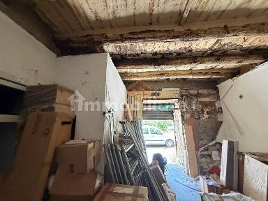 Napoli, Tribunali, Largo Donnaregina