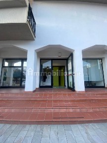 Locale commerciale in Affitto