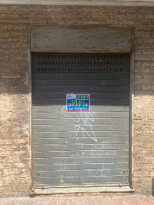 Locale commerciale in Vendita