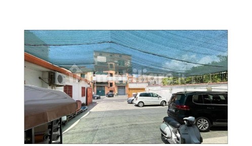 Negozio all'asta via Annunziatella 24/A, Castellammare di Stabia
