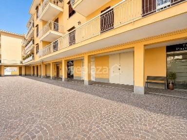 San Sebastiano al Vesuvio, piazza della Meridiana, 14