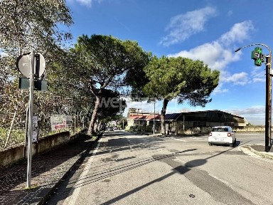 San Sebastiano al Vesuvio, Piazza della Meridiana, 4