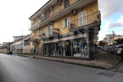 Arzano, via Benedetto Croce, 17/19
