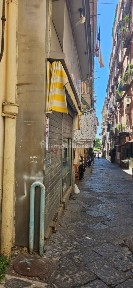 Napoli, Chiaia, Vico San Guido, 21