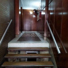 Taranto, Tre Carrare, Via Cesare Battisti, 26
