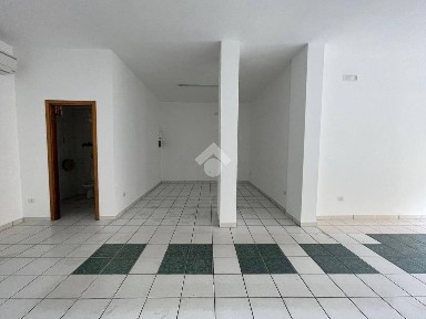 Monolocale via Giuseppe Parini 21, Grottaglie
