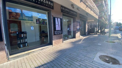 Locale commerciale in Vendita