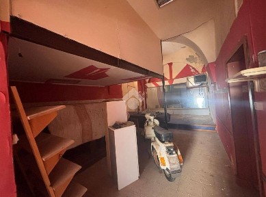 Laboratorio in Vendita