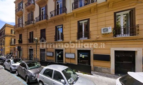 Locale commerciale in Vendita