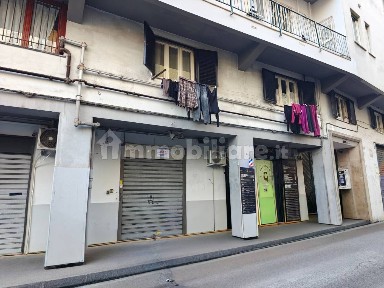 Napoli, Stella - Materdei, Via Salvo D'Acquisto