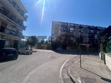 Attività commerciale in Vendita