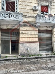 Napoli, Secondigliano, Via Luigi Parascandolo