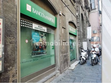 Napoli, Tribunali, via Tribunali 207