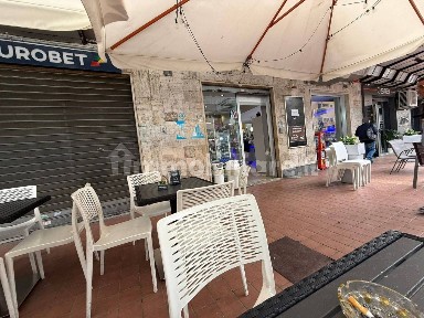 Negozio - Locale commerciale in Vendita