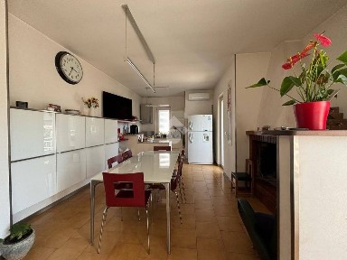 Villa a schiera via Gioacchino Rossini 8, Fontanelle, Atri