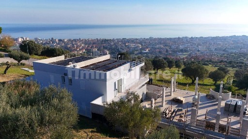 Villa a schiera via vascello, Centro, Tortoreto