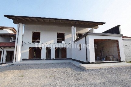 Villa a schiera Strada di Roracco 35, Roracco, Villanova Mondovì