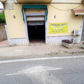 Magazzino - Deposito in Vendita