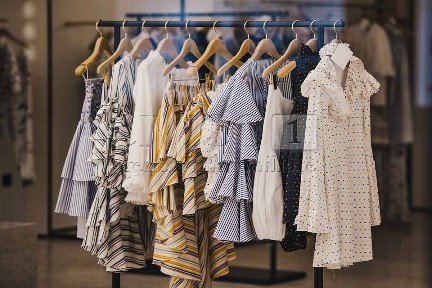 Negozio di abbigliamento in Affitto