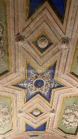Terratetto plurifamiliare piazza Duomo 9, Centro, Bobbio