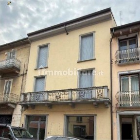 Casa indipendente all'asta via Matteotti 9, Castel San Giovanni