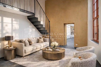 Loft via Fratelli Recchi, Moltrasio