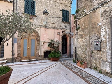 Terratetto unifamiliare via Portone Panzotto 15, Centro Storico, Vasto