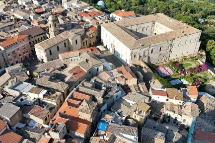 Terratetto plurifamiliare via San Gaetanello, Centro Storico, Vasto