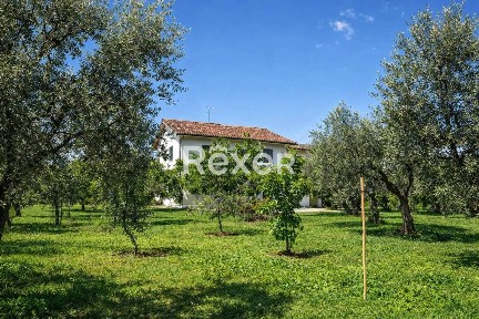 Terratetto unifamiliare via Villa Consalvi, 105, Crecchio