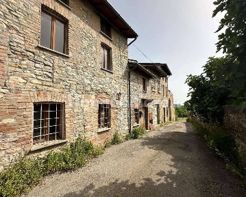 Terratetto unifamiliare via bersani, Centro, Lugagnano Val d'Arda