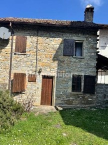 Terratetto unifamiliare via Dadomo, Dadomo, Vernasca