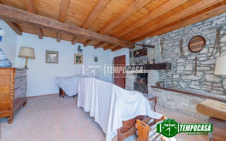 Travo, Frazione Case Marchesi 1, Casa Marchesi