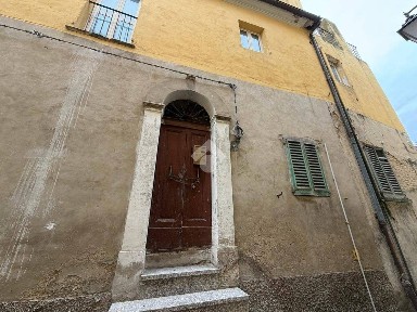 Lanciano, Via Asilo, 36